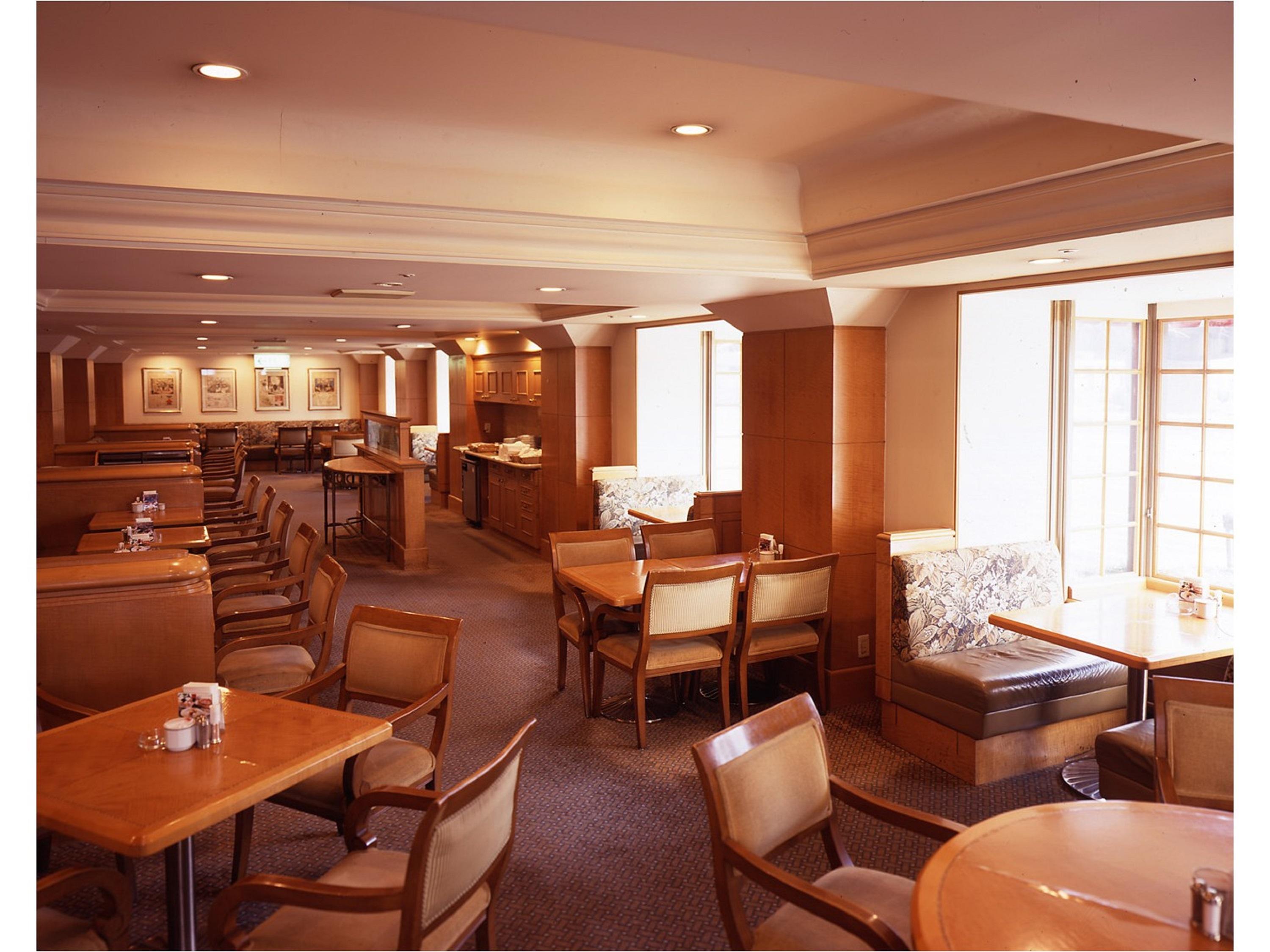 Hotel New Grand Yokohama  Extérieur photo The dining room at the 1990s